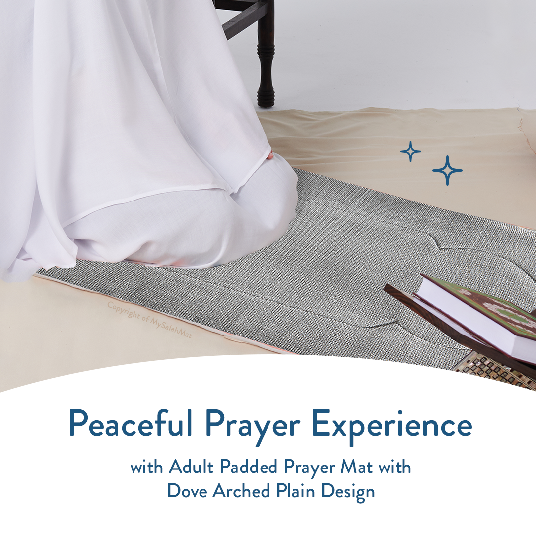 Adult Padded Prayer Mat with Luxury Coal Arch Design by Urban Rugs UK | A beautiful Ramadan and Eid gift for loved ones