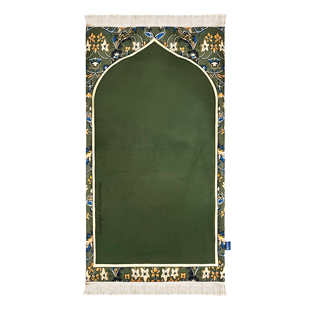 Adult Padded Prayer Mat with Madinah Elegance Design by Urban Rugs UK