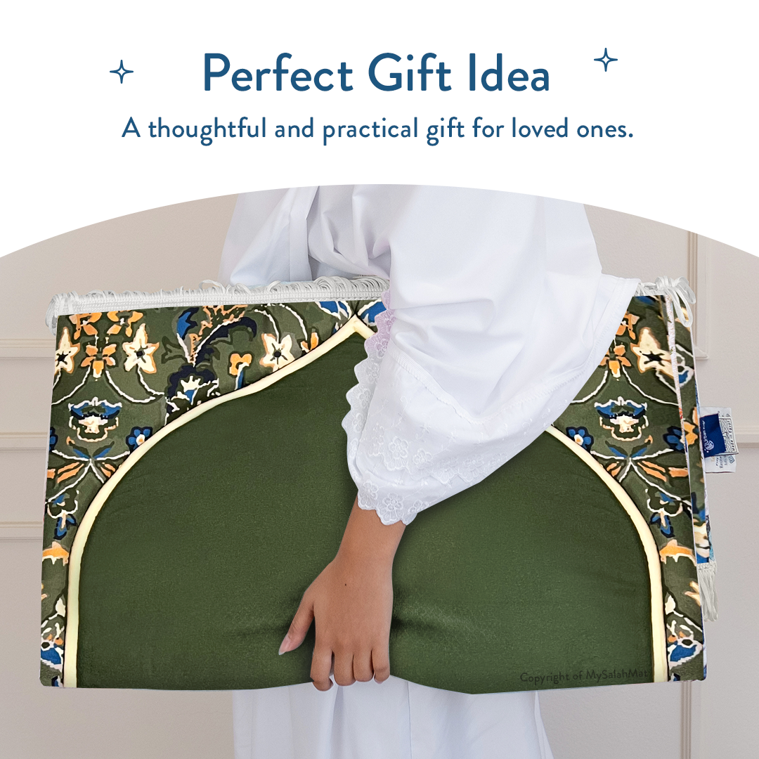 Adult Padded Prayer Mat with Madinah Elegance Design by Urban Rugs UK