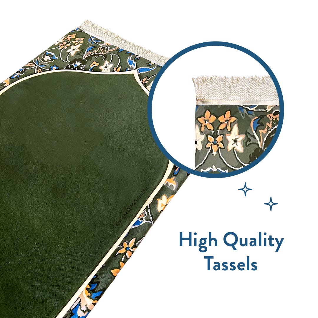 Adult Padded Prayer Mat with Madinah Rawdah Design by Urban Rugs UK