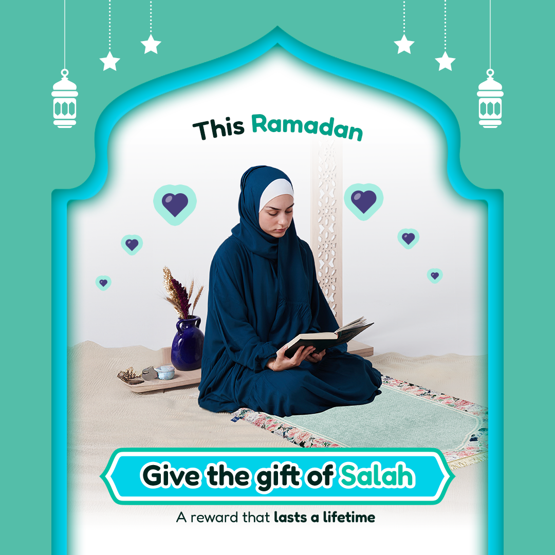 Adult Padded Prayer Mat with Soft Mint Floral Design | Urban Rugs UK | A beautiful Ramadan and Eid gift for loved ones