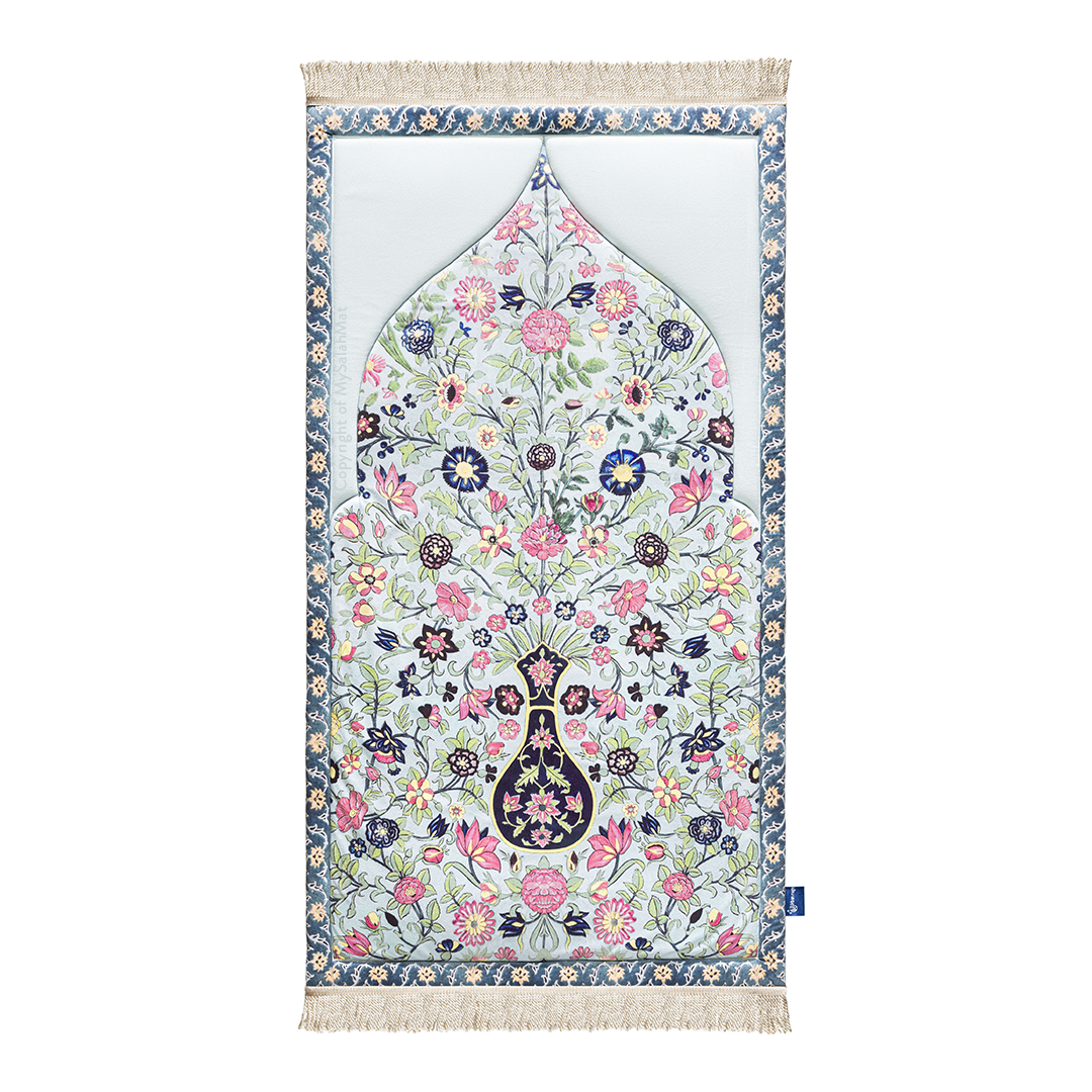 Adult Premium Padded Prayer Mat with Spring Blossoms Design | Urban Rugs UK | A beautiful Ramadan and Eid gift for loved ones